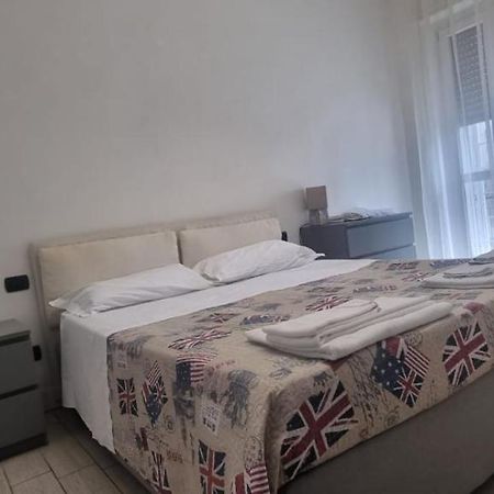Casa Adriana Apartment Piacenza Luaran gambar